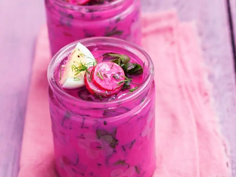 Rote Bete-Kefirsuppe
