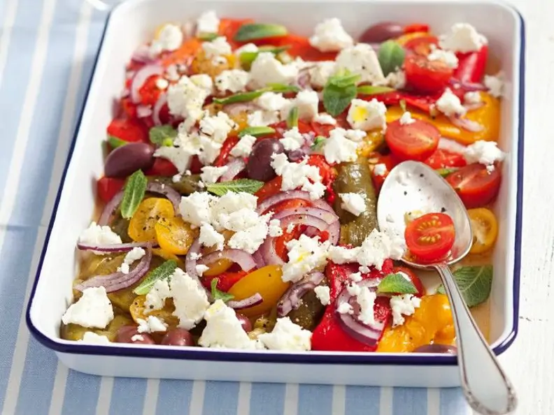Tomaten-Paprikasalat