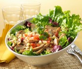 Hähnchensalat mit Ananas