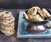 Mandel-Heidesand mit Cranberrys und Pistazien