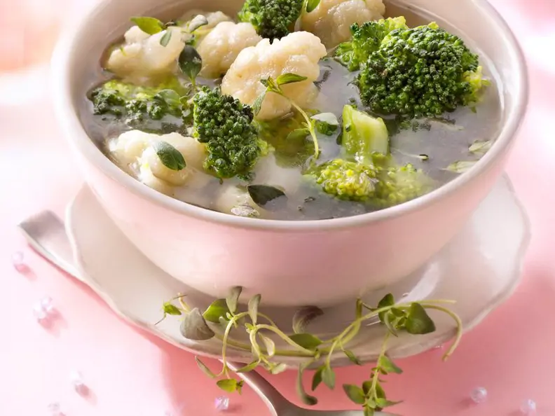 Blumenkohl-Brokkoli-Suppe
