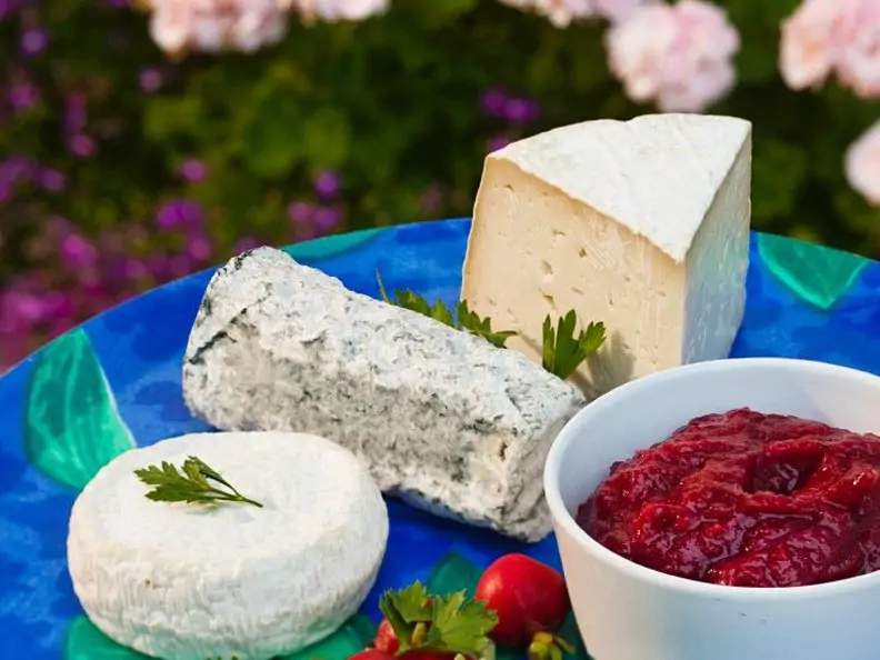 Rhabarberchutney mit Himbeeren