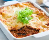 Gemüse-Lasagne mit Aubergine und Linsen