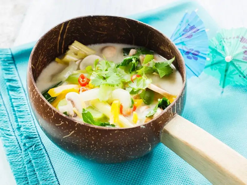 Gemüse-Kokosmilch-Suppe