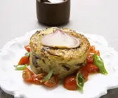 Auberginen-Gratin mit Zwiebeln