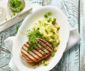 Thunfischsteak mit Avocado-Kartoffelbrei
