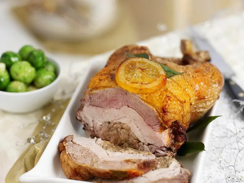 Ente mit Hähnchen gefüllt