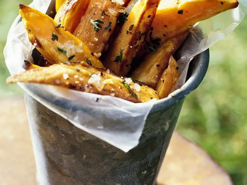Pommes aus Süßkartoffeln