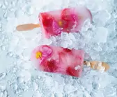 Rosenblüteneis