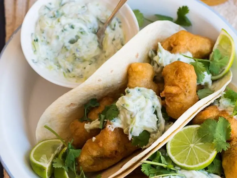 Fischnuggets in der Tacoschale