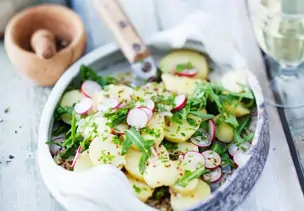 Kartoffelsalat mit Radieschen