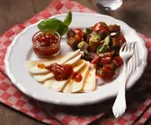 Panzanella mit Erdbeer-Basilium-Marmelade und Käse