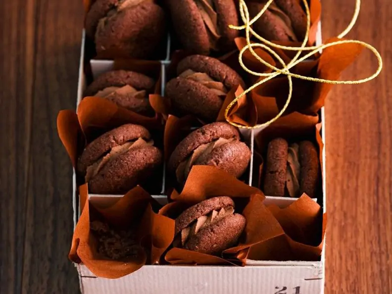 Schokoladen-Macarons
