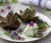 Artischocken mit Dip