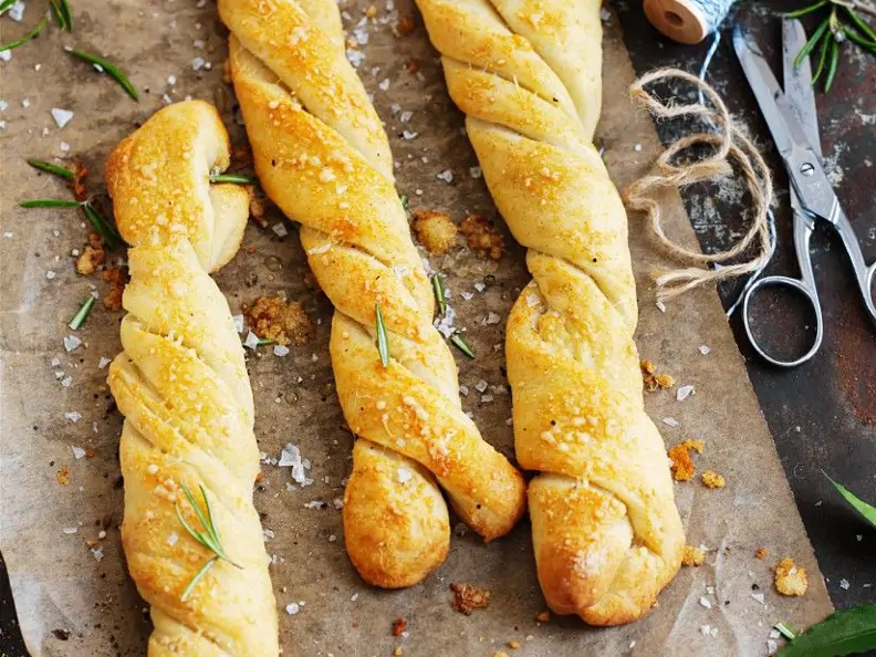 Knoblauch-Brotstangen