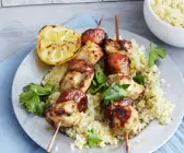 Hähnchenspieße mit Feigen und Couscous