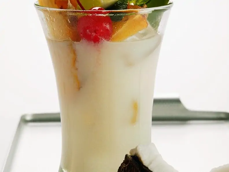 Kokos-Frucht-Cocktail