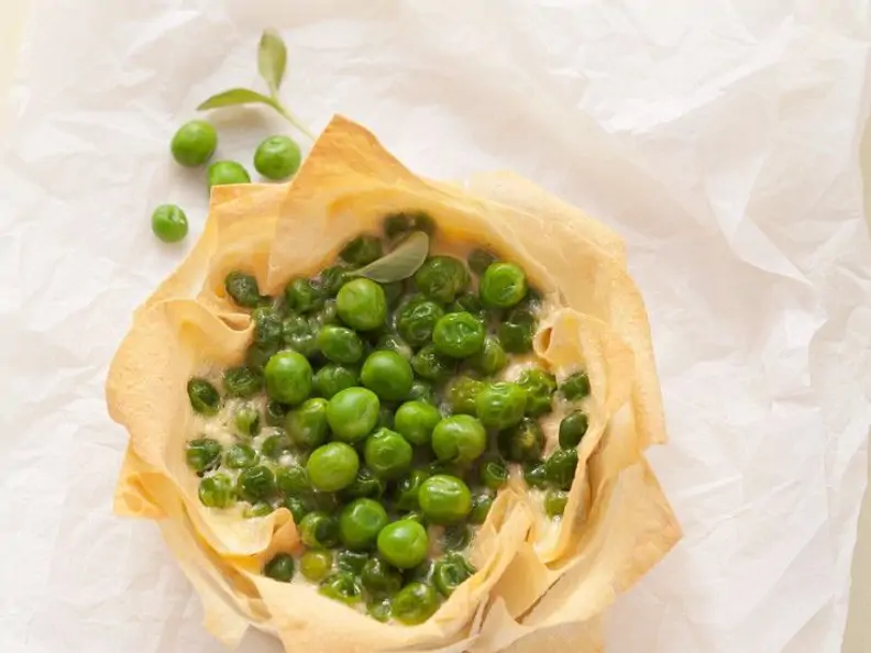 Filo-Törtchen mit Erbsen