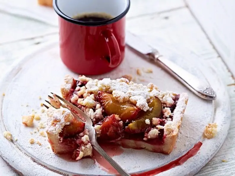 Zwetschgenkuchen mit Kokosstreuseln