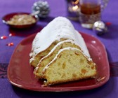 Quarkstollen mit Aprikosen