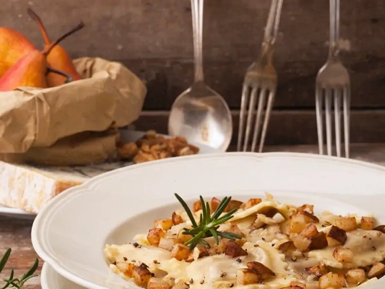 Ricotta-Ravioli mit Birne
