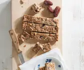 Müsliriegel mit Datteln