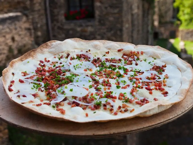 Elsässer Flammkuchen