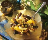 Fruchtsalat mit Nüssen