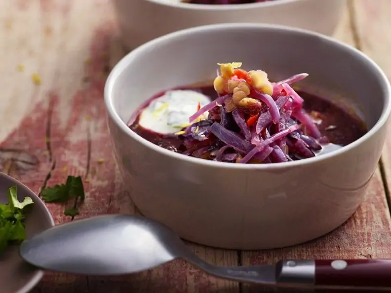 Rotkohl-Linsensuppe