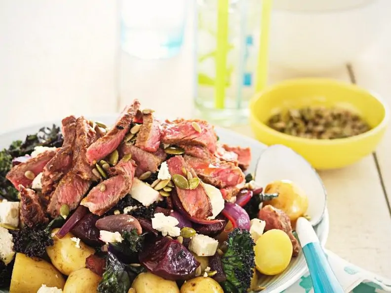 Kartoffelsalat mit Rindfleisch