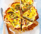 Quiche mit Spinat und Lachs