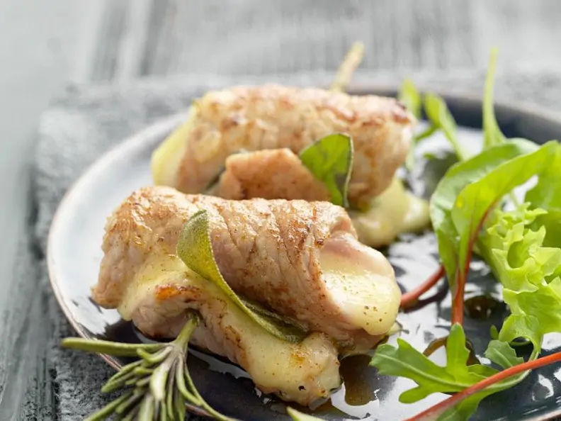 Kalbfleischröllchen mit Käsefüllung