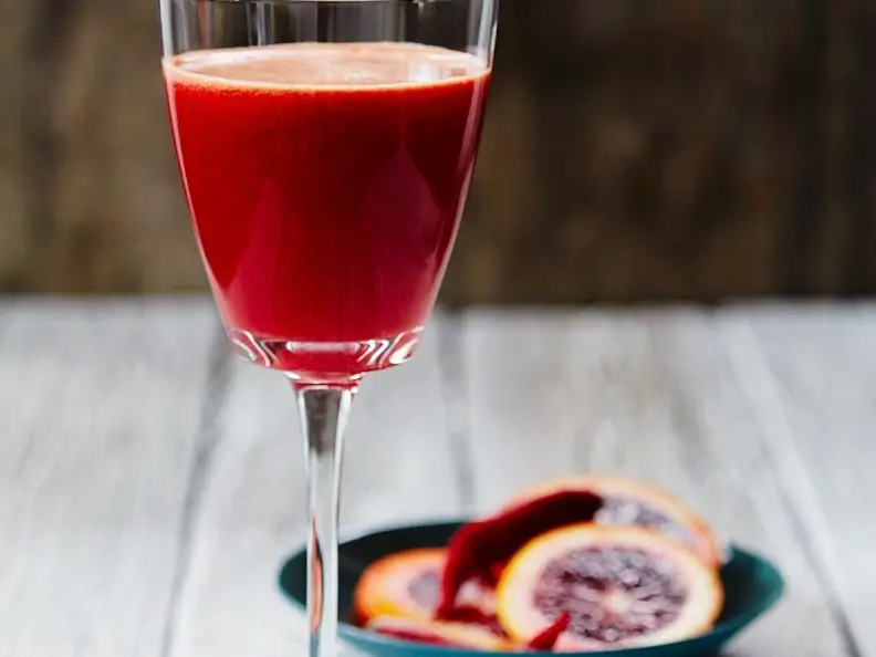 Blutorangensaft mit Chili