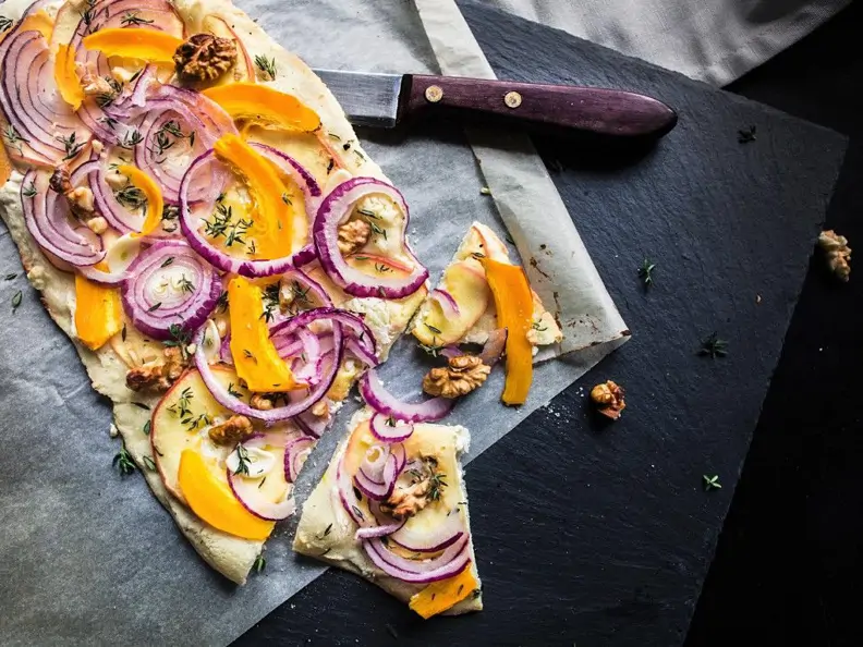 Kürbis-Zwiebelpizza