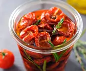 Marinierte getrocknete Tomaten
