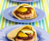 Pita mit Fischbratling