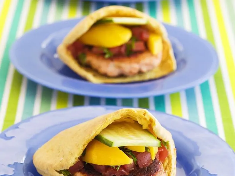 Pita mit Fischbratling