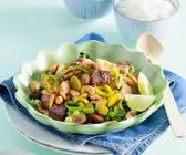 Tofu mit Lauch im Wok gebraten
