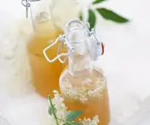 Holundersirup mit Vanille