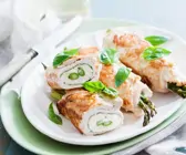 Hähnchenröllchen mit Spargel