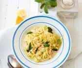 Zitronenbandnudeln mit Salbei (vegan)