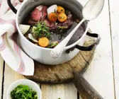 Kalbsbraten mit Rotweinsauce