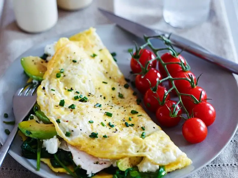 Omelett mit Spinat-Avocadofüllung
