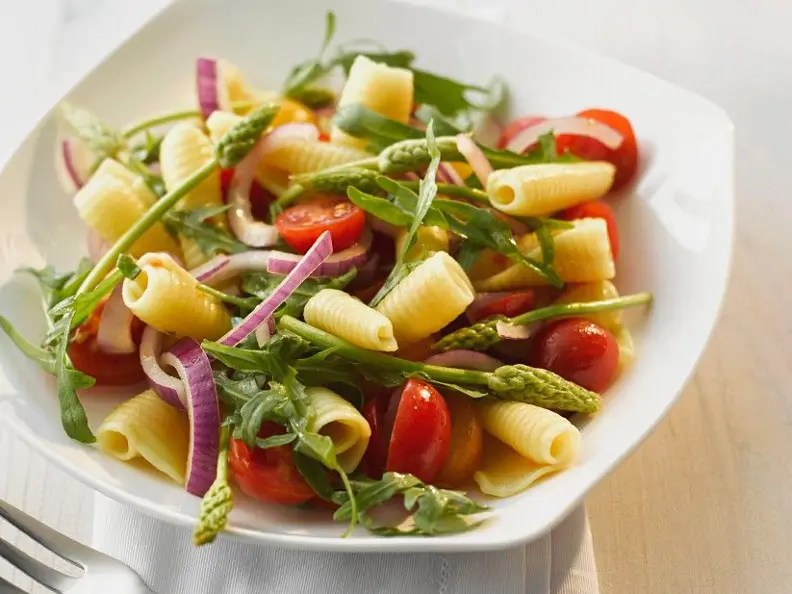 Wildspargel-Nudelsalat