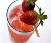 Erdbeerschorle