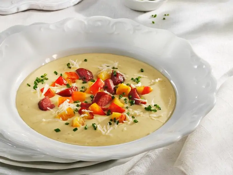 Düsseldorfer Senfsuppe mit Kartoffeln