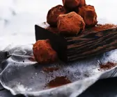 Bananenpralinen mit Kakao