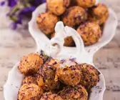 Marzipan-Veilchen-Kugeln