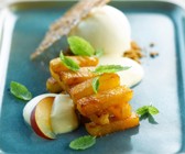 Gebratene Ananas mit Zitronensorbet
