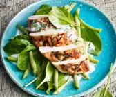 Hähnchensalat mit Spinat